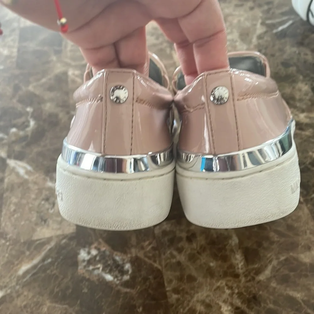 👟MICHAEL KORS